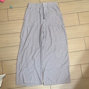 Abercrombie & Fitch Light Gray Cropped Linen Pants
